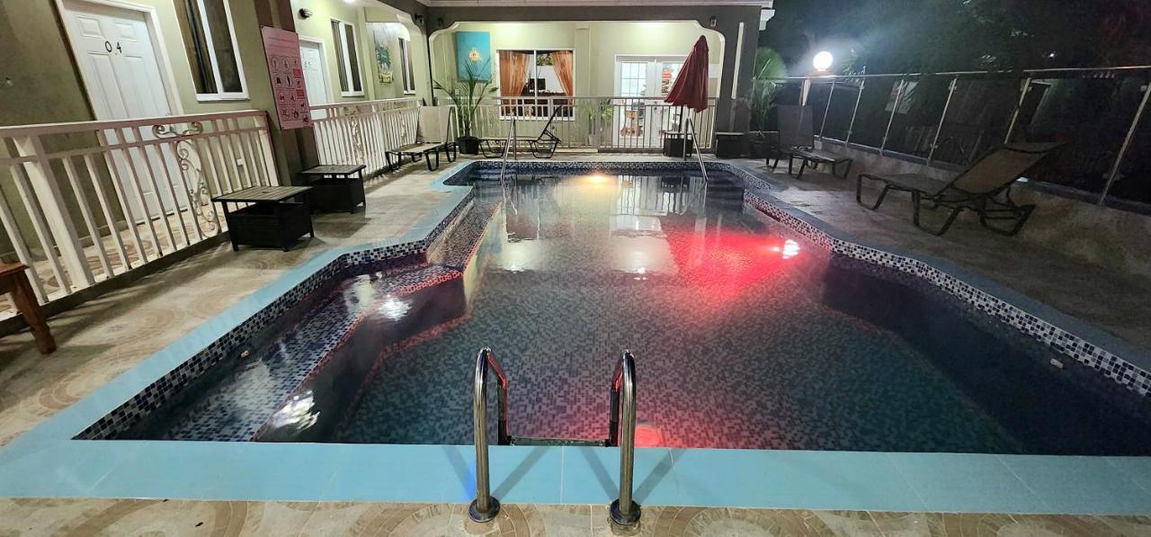 Three Kings Hotel Vertieres Bagian luar foto